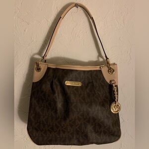 Excellent,Large Michael Kors Brown&Tan Crossbody Bag/Shoulder strap Gold Accents